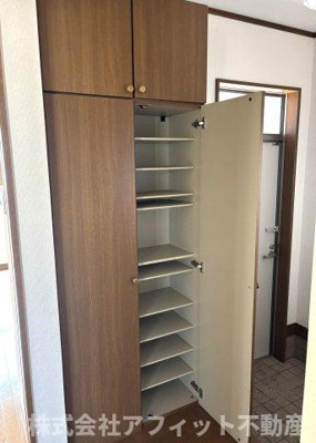 【玄関】 | 小笠原ハイツ Ｂ | シューズボックス