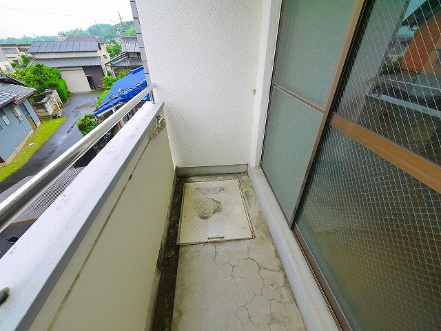 エミエール山田川のバルコニー