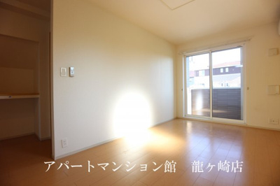 【居間・リビング】 | コート・ダジュール川余郷