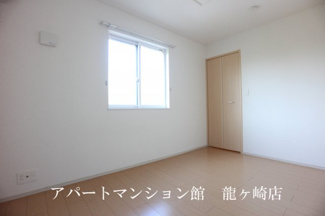 【寝室】 | コート・ダジュール川余郷