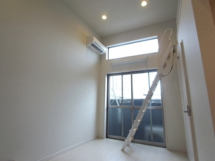 【居間・リビング】 | リュミエール・コート・二番町