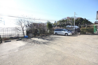 【駐車場】 | アネックス　　広々した敷地内駐車場です♪