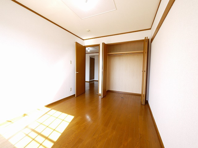 フォンテーヌ　Ｎ-Ⅱの収納|ちょっとした収納スペースも充実しています