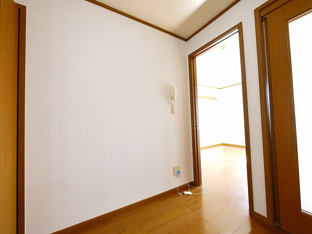 フォンテーヌ　Ｎ－Ⅱの居間・リビング|ゆったりとしたリビングです