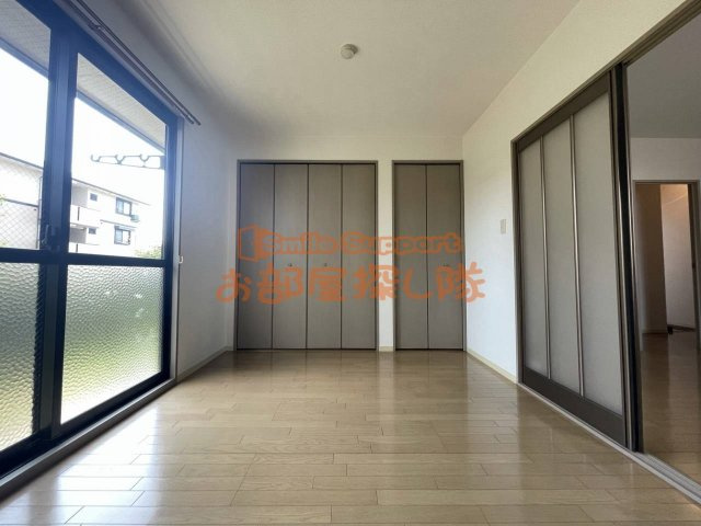 パークウエストの洋室