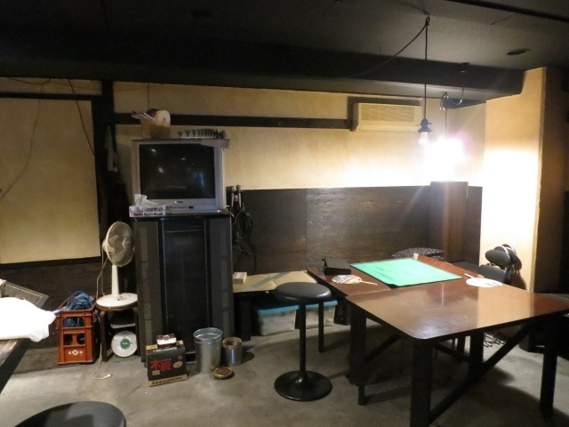 岡部ビルの内装