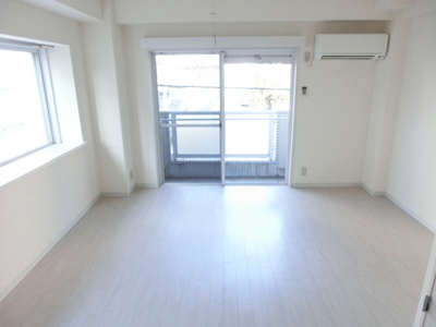 【居間・リビング】 | フレイランス御蔵