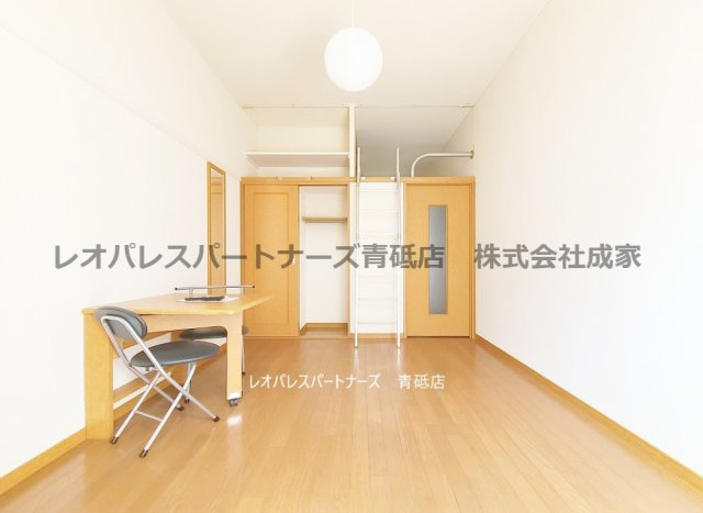  | グランシャリオ
