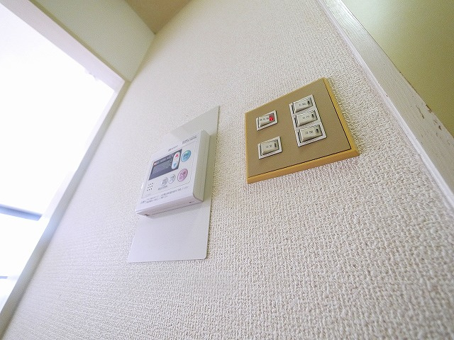 エクセレント河の設備|給湯ボタン付きです