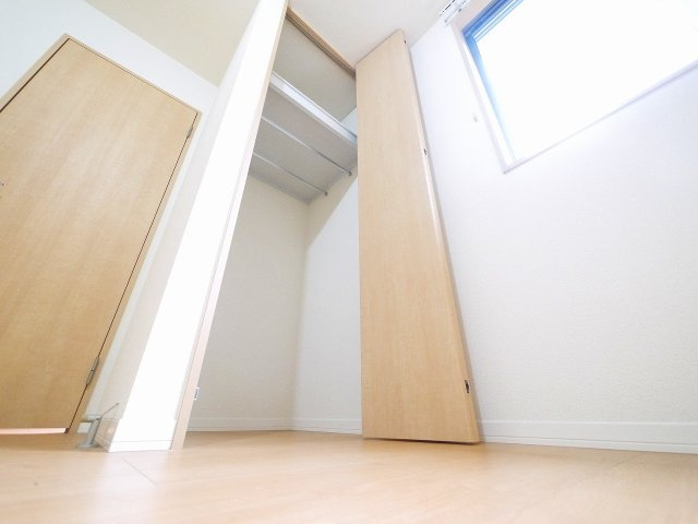 シャーメゾン紀寺Ａ・Ｂの収納|便利な収納スペースです