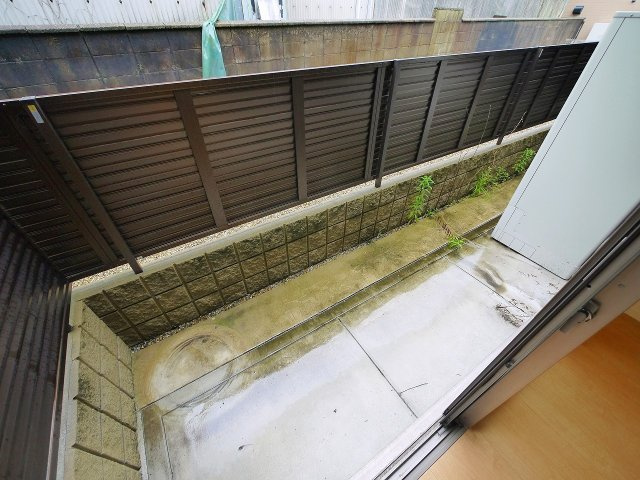 シャーメゾン紀寺Ａ・Ｂの庭|簡単な家庭菜園も楽しめるお庭です