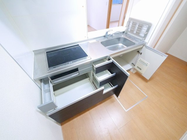 シャーメゾン紀寺Ａ・Ｂのキッチン|きれいなキッチンです