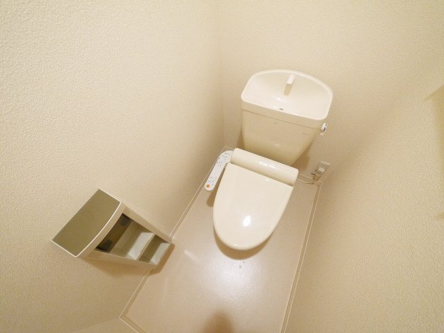 シャーメゾン紀寺Ａ・Ｂのトイレ|落ち着いたトイレです