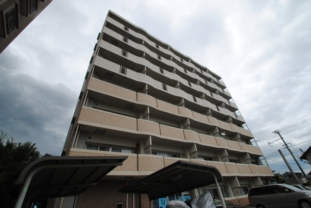 久留米市宮ノ陣４丁目の賃貸マンションの外観