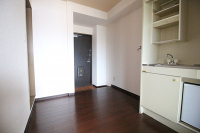 【居間・リビング】 | 成浩マンション