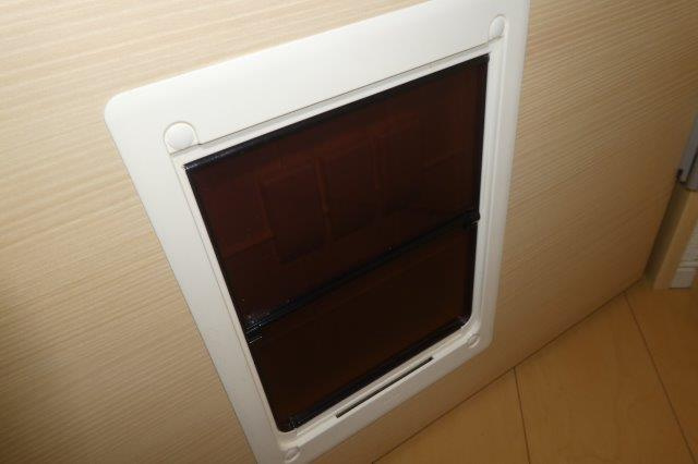 エスポワール　アムールの設備|ペット用くぐり戸