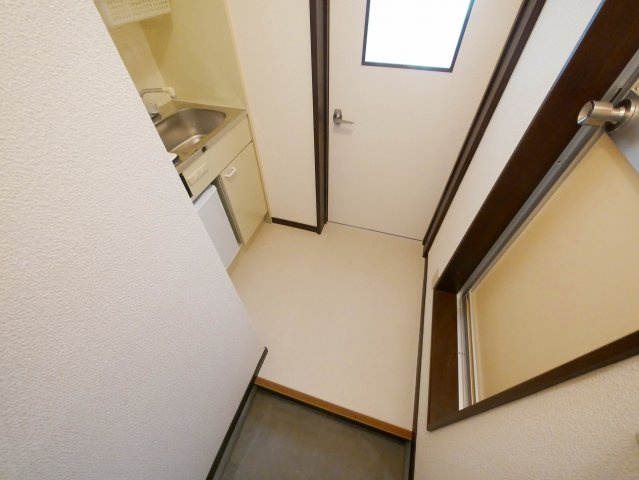 ハイツ朱峰第二の玄関|毎日通る玄関はこちらです