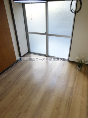 【洋室】 | 東石切町2丁目貸家