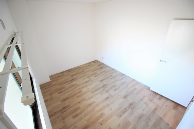 【洋室】 | 別の部屋のイメージ画像になります。