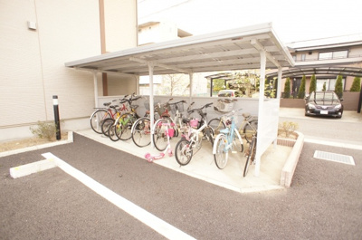 【その他共用部分】 | ネクサスステージ弐番館 | 駐輪場♪