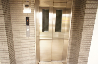 【その他共用部分】 | エレベーター完備♪