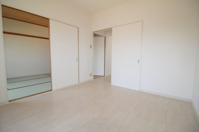 【洋室】 | エミネント豊中