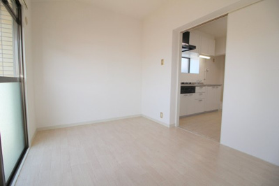 【洋室】 | エミネント豊中