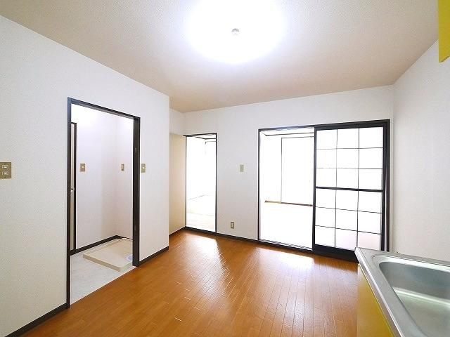 平松ハイツAの内装|内装もきれいです