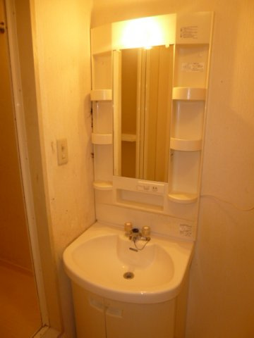 クリザンテーム高橋の独立洗面台