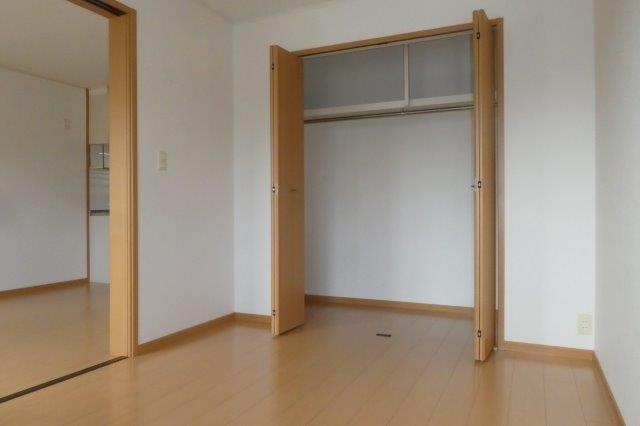 ベル　アンジュＢの洋室