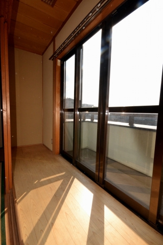 堺市堺区出島海岸通　中古戸建のその他共用部分|広縁とバルコニー