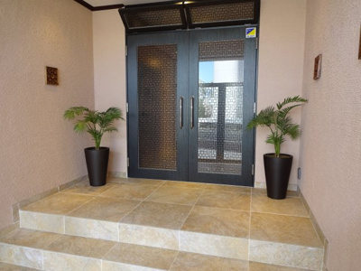 【エントランス】 | ガレリア大阪空港