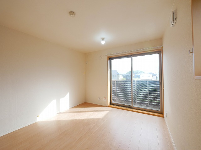 フェリオ城山台ウエストの居間・リビング