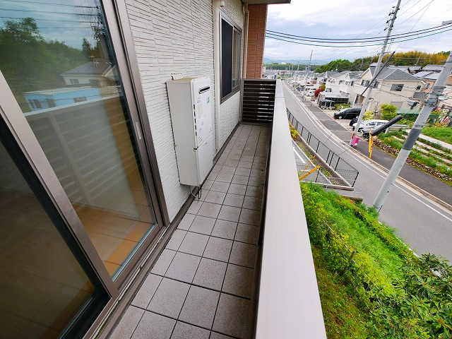 フェリオ城山台ウエストのバルコニー