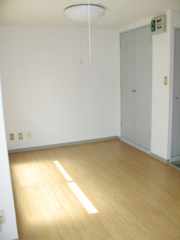 ベルスコーポの洋室|※写真は同タイプの別室になります