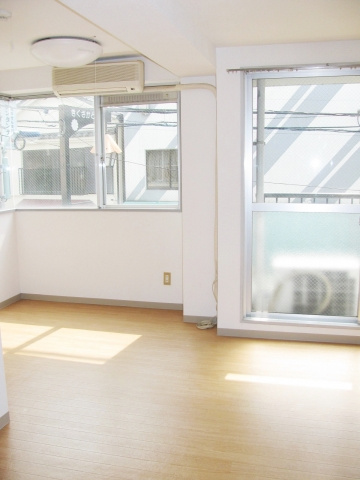 ベルスコーポの洋室|※写真は同タイプの別室になります