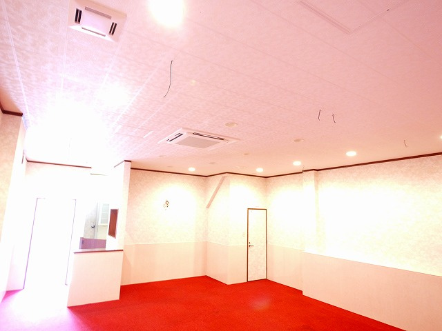 伊藤店舗（古市町）の内装