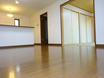 【居間・リビング】 | 笹塚３丁目戸建