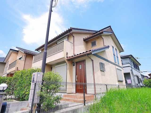 松本タウンハウスⅡの外観