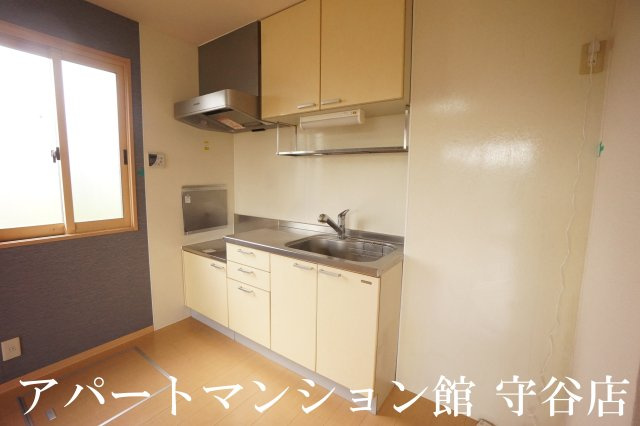 カサベルデAのキッチン