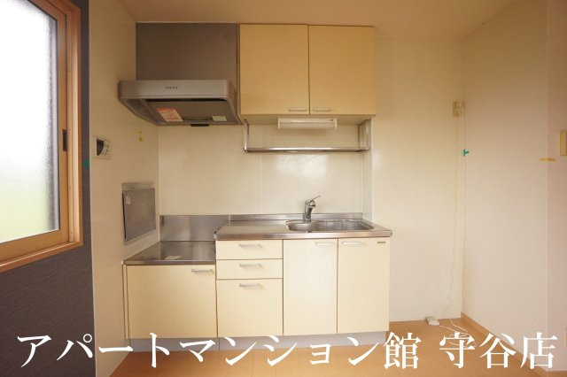 カサベルデAのキッチン