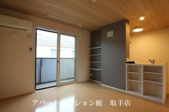 ルミエールの居間・リビング