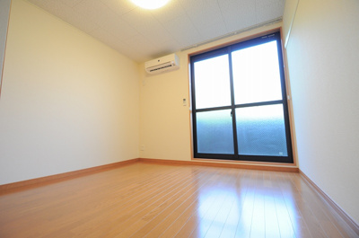 【洋室】 | ＷｉｎｄⅡ | ☆２Ｆ以上は絨毯になります☆