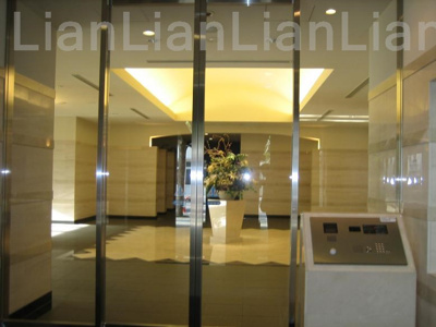 【エントランス】 | アリビオーレ神楽坂