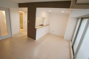  | ルリーフ江坂