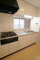  | ルリーフ江坂