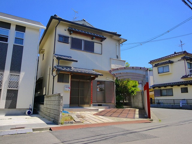 東九条戸建の外観