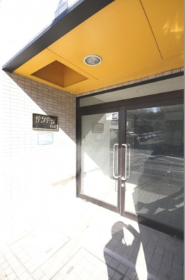 【外観】 | サンドラビル | サンドラビル 　　エントランスです。