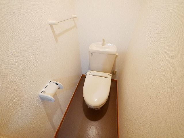 プラティーク．Tのトイレ|コンパクトで使いやすいトイレです