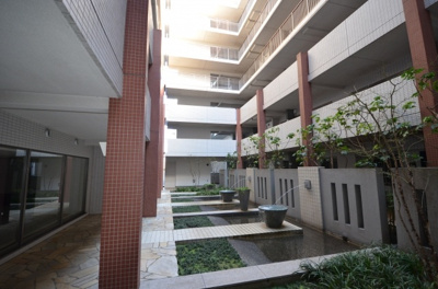 【その他共用部分】 | ファミールあざみ野スカーレットヒルズ | マンション内共用部分（高級感あります。）